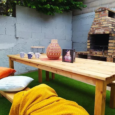 Vakantiehuis De La Riviere Avec Patio Et Parking Centre