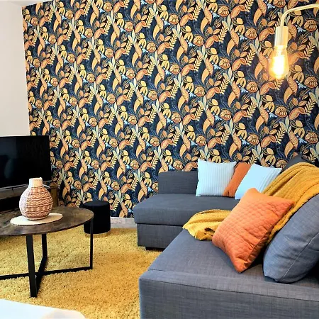 De La Riviere Avec Patio Et Parking Centre Vakantiehuis Le Mans