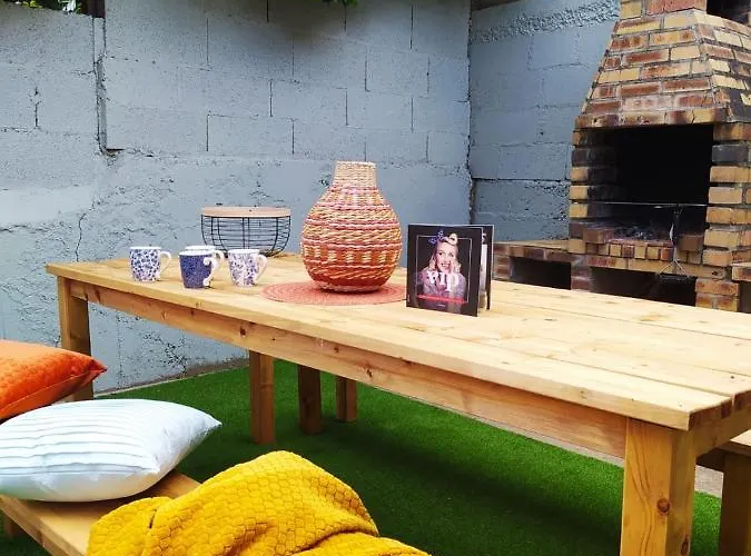 Casa de Férias De La Riviere Avec Patio Et Parking Centre